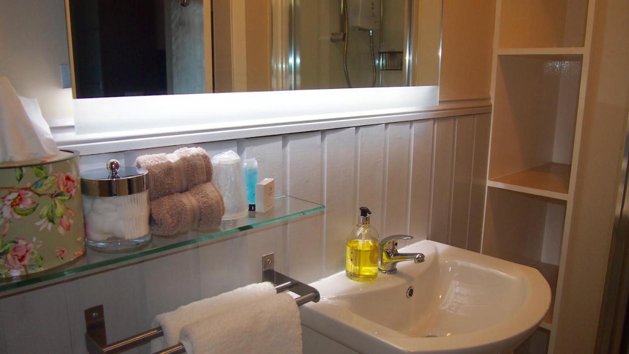 Pitcullen Guest House Пърт Екстериор снимка