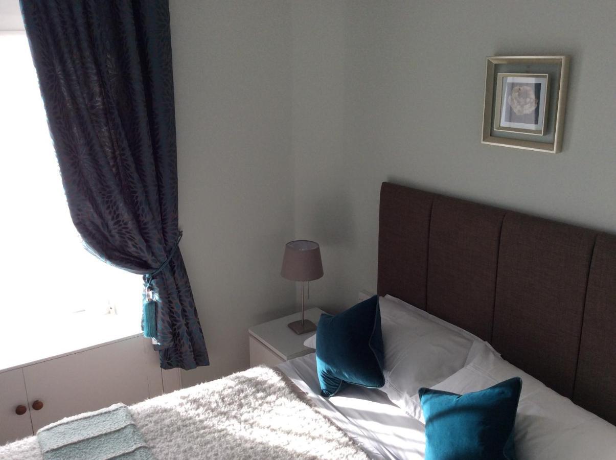Pitcullen Guest House Пърт Стая снимка
